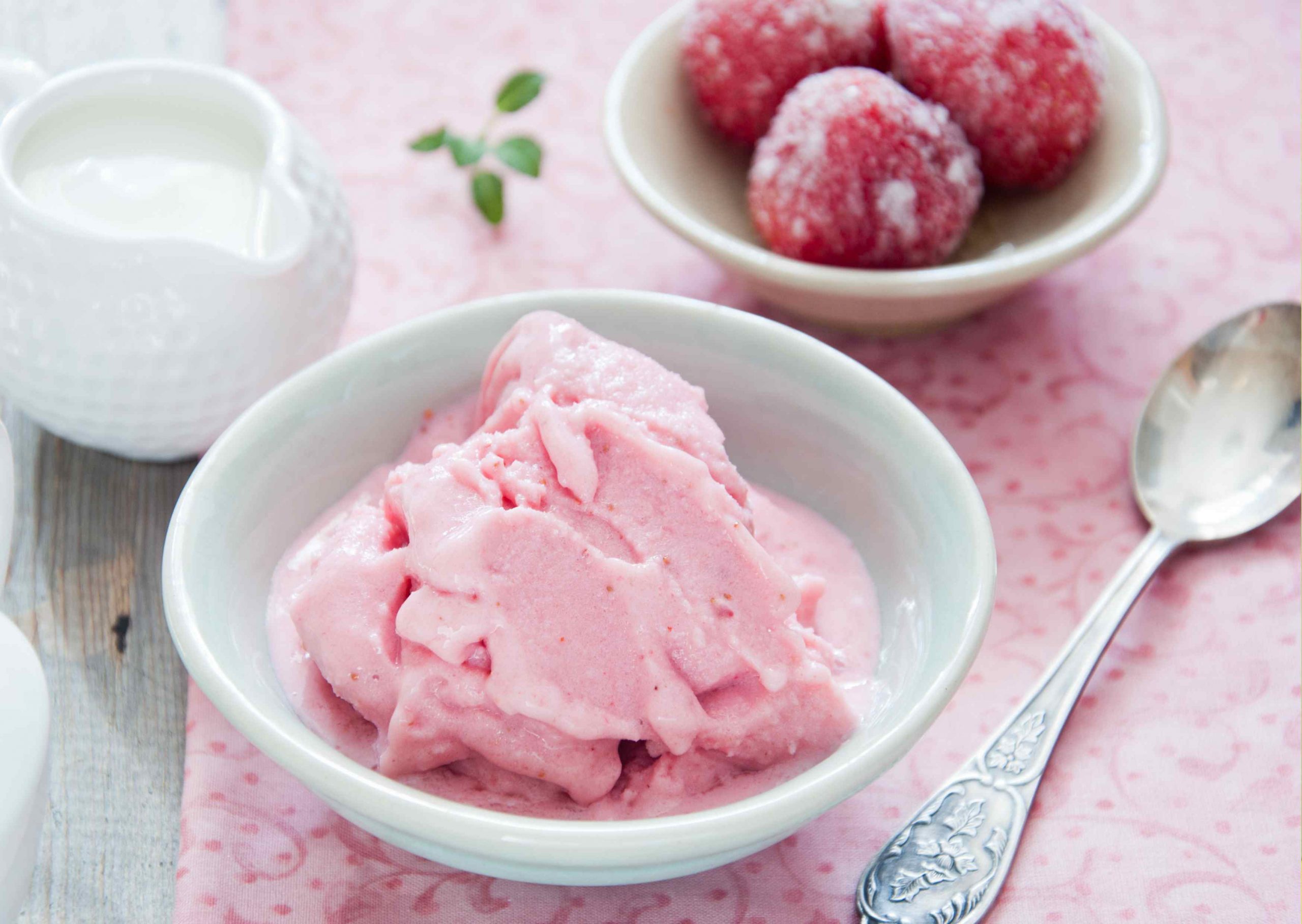 YAOURT GLACÉ AUX FRAISES 🍦Ice Creami