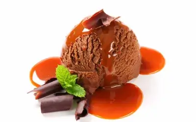 SALTED BUTTER CARAMEL PEAR ICE CREAM