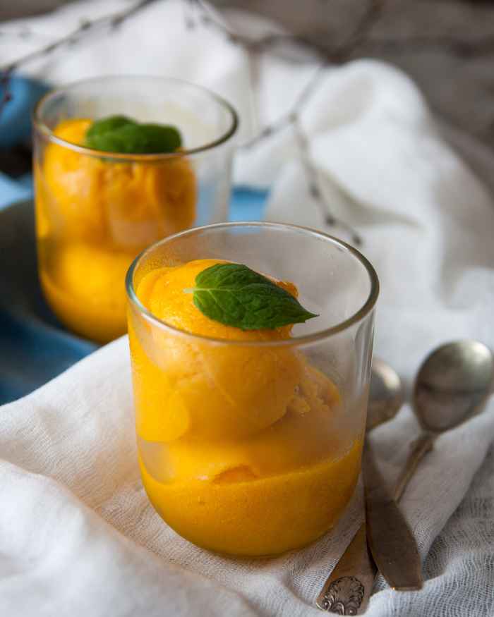 gelato proteico al mango
